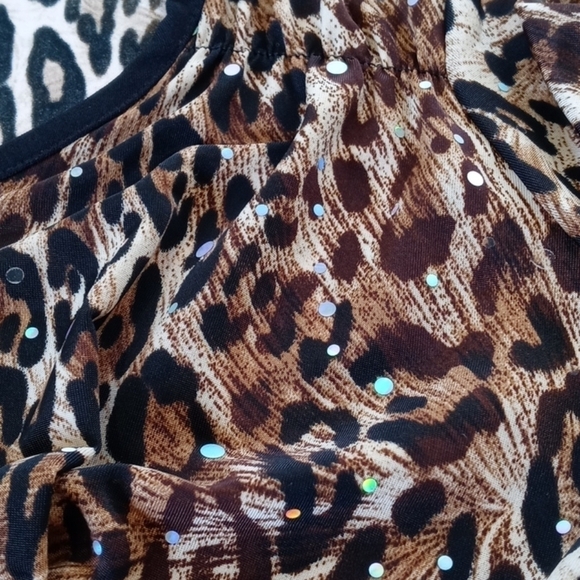 JTB leopard print tie back medium 19" pit - Picture 12 of 13